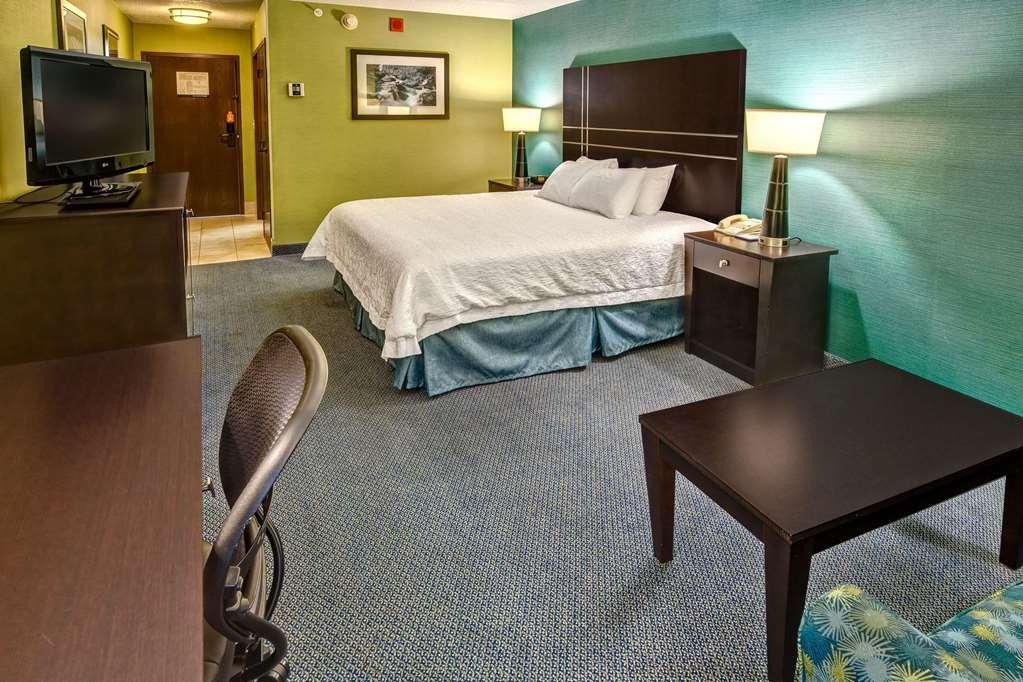 Inn Hampton Greensburg