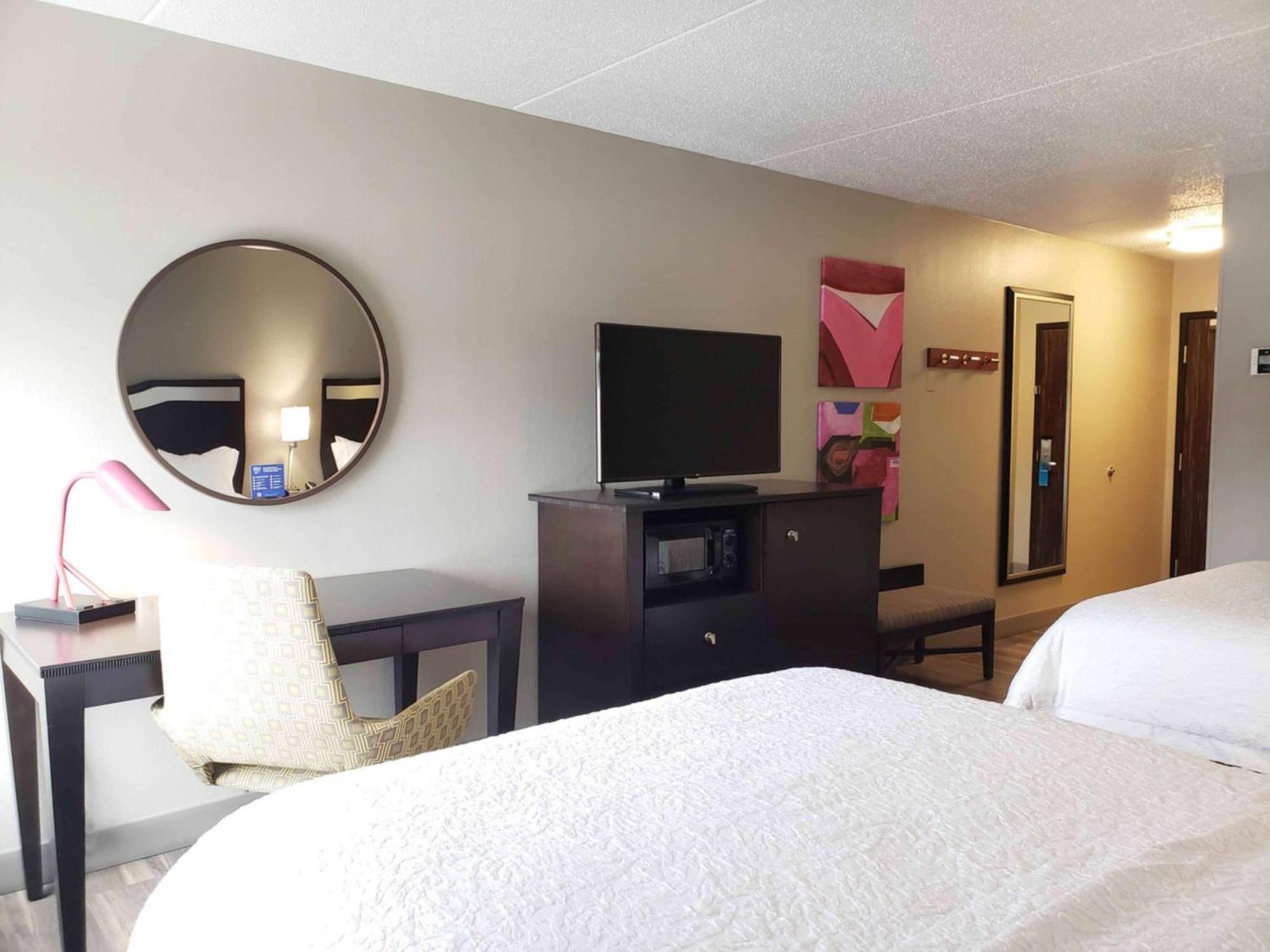 Hampton Inn